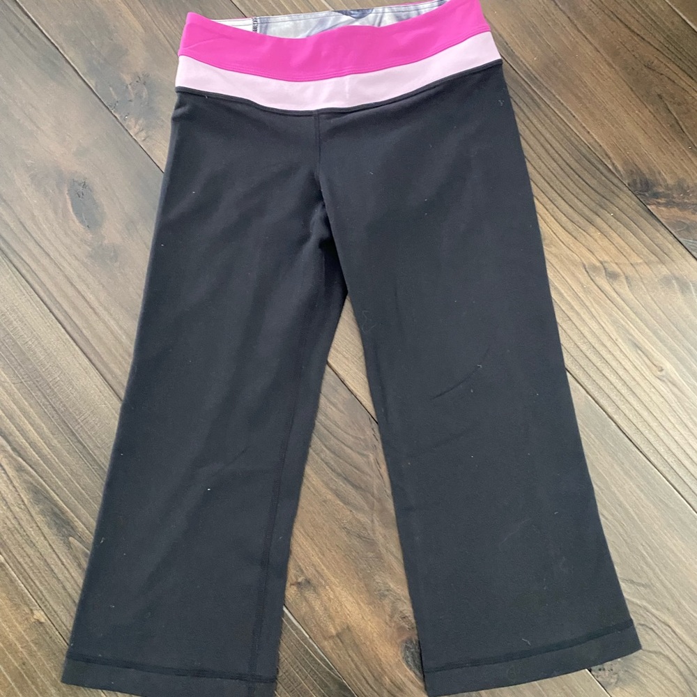 Lululemon Groove Crop 19”